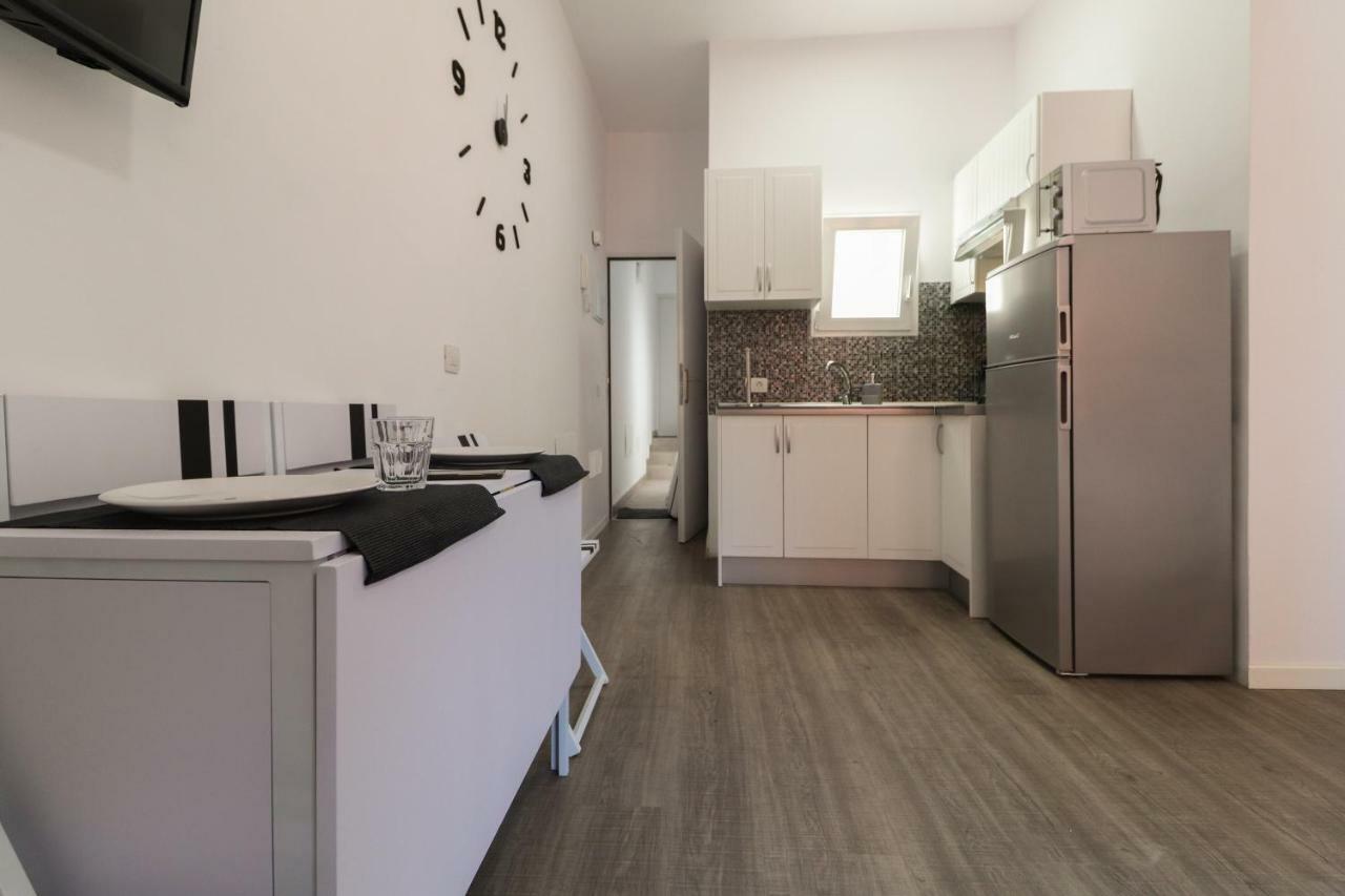 Apartamentos Bello Zona Hospital Сан-Кристобаль-де-Ла-Лагуна Экстерьер фото